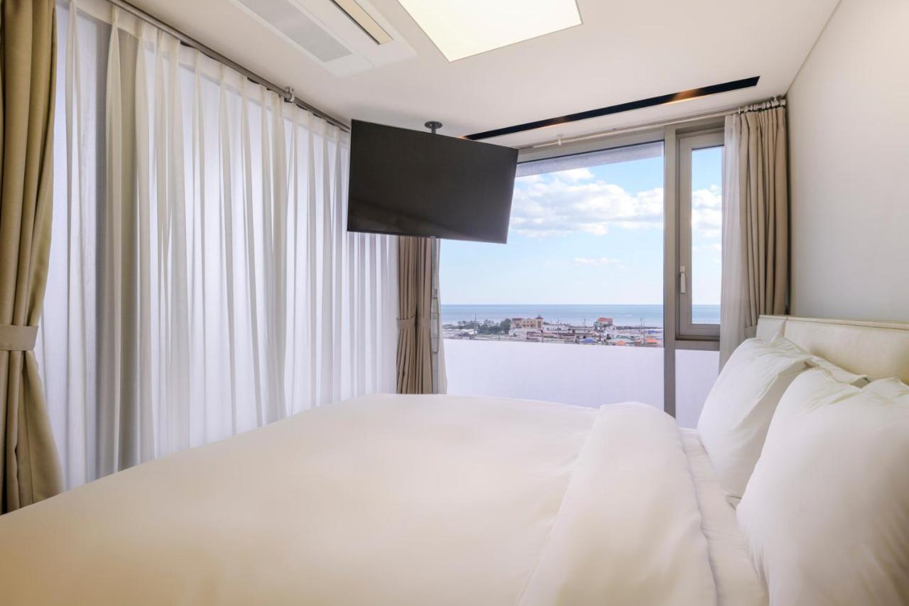 Hotel Bayhill Pool & 5*