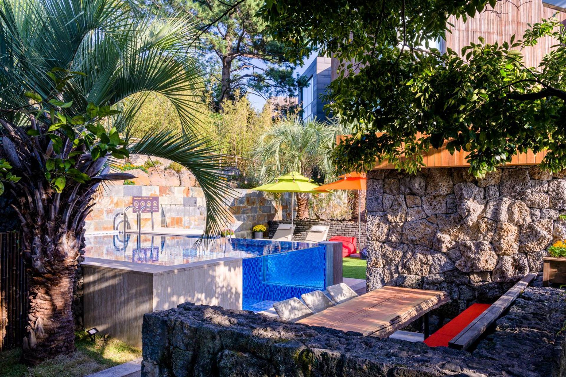 Hotel Bayhill Pool & 5*